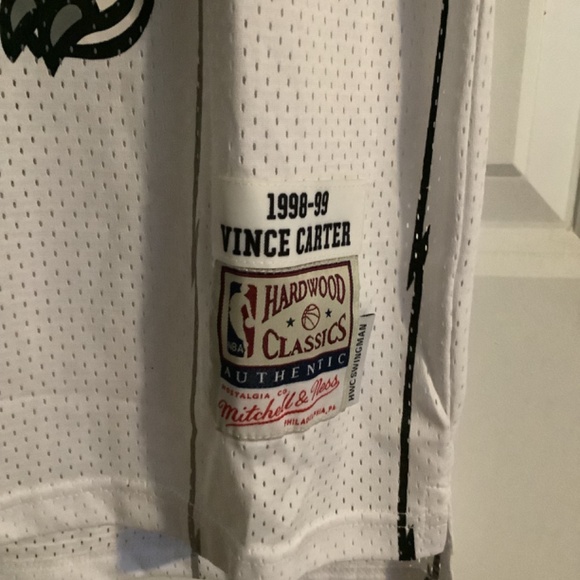 NWT Vince Carter Throwback Raptors Jersey Mens Size Medium - Picture 4 of 9